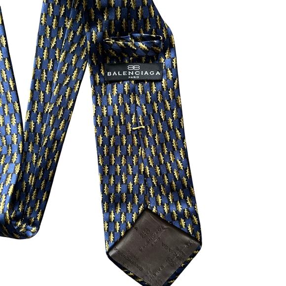 Balenciaga Neck Tie 100% Silk Designer Pointed Leaf Print Work Office Luxury Men - Picture 3 of 5